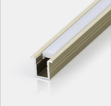 Led在市场的发展之道是？